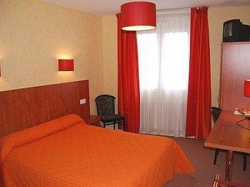 Logis Hotel Le Florina Sainte-Florine ภายนอก รูปภาพ