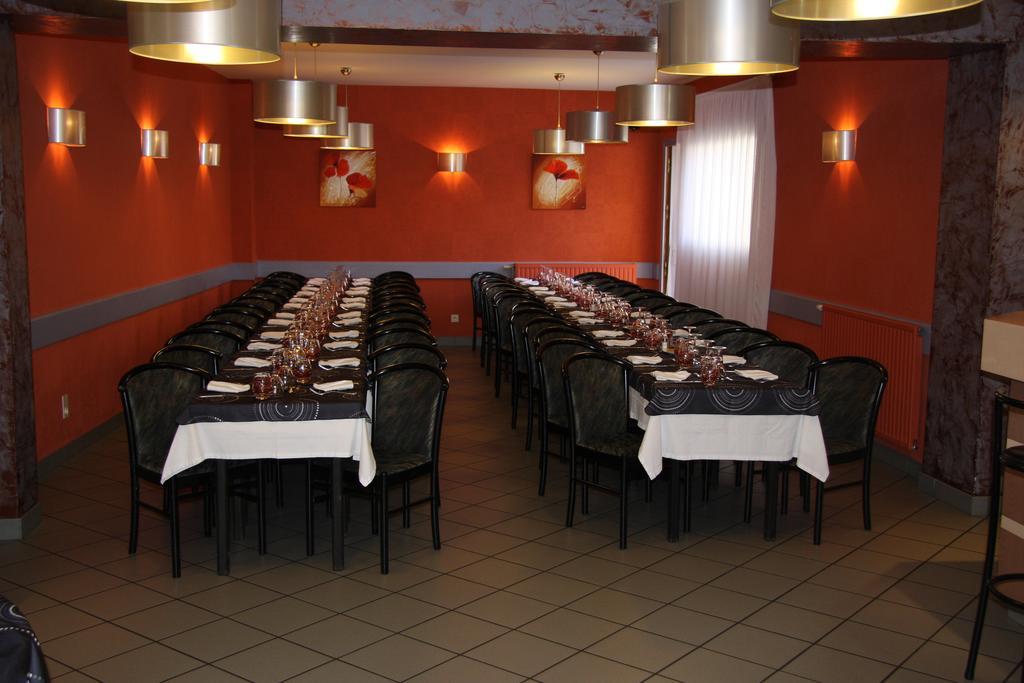 Logis Hotel Le Florina Sainte-Florine ภายนอก รูปภาพ