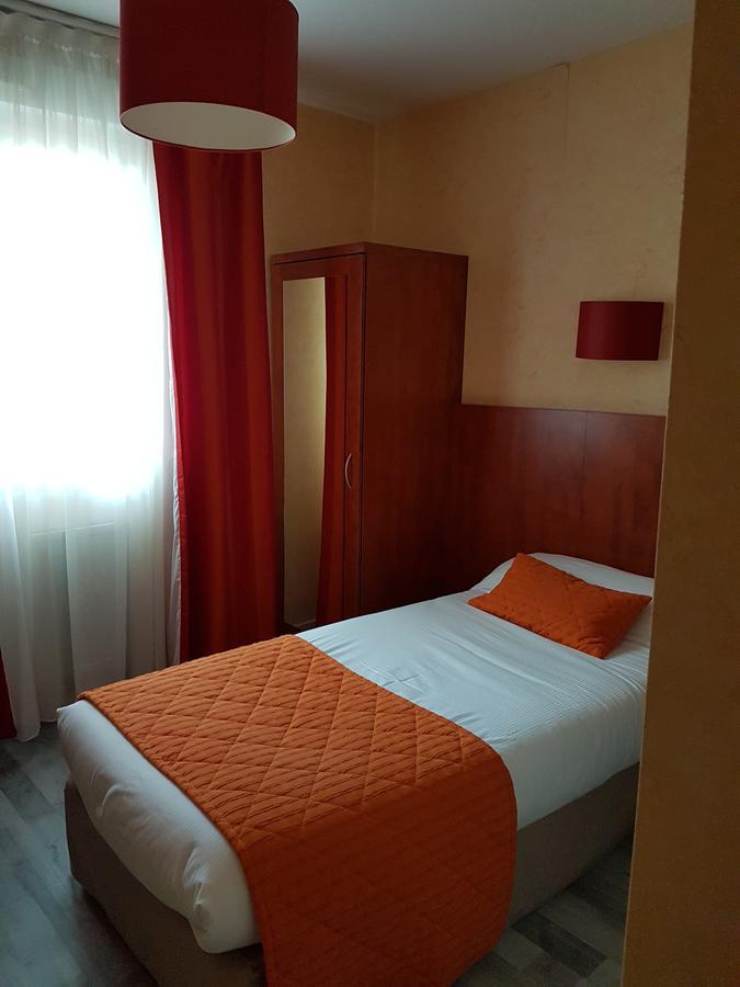 Logis Hotel Le Florina Sainte-Florine ภายนอก รูปภาพ